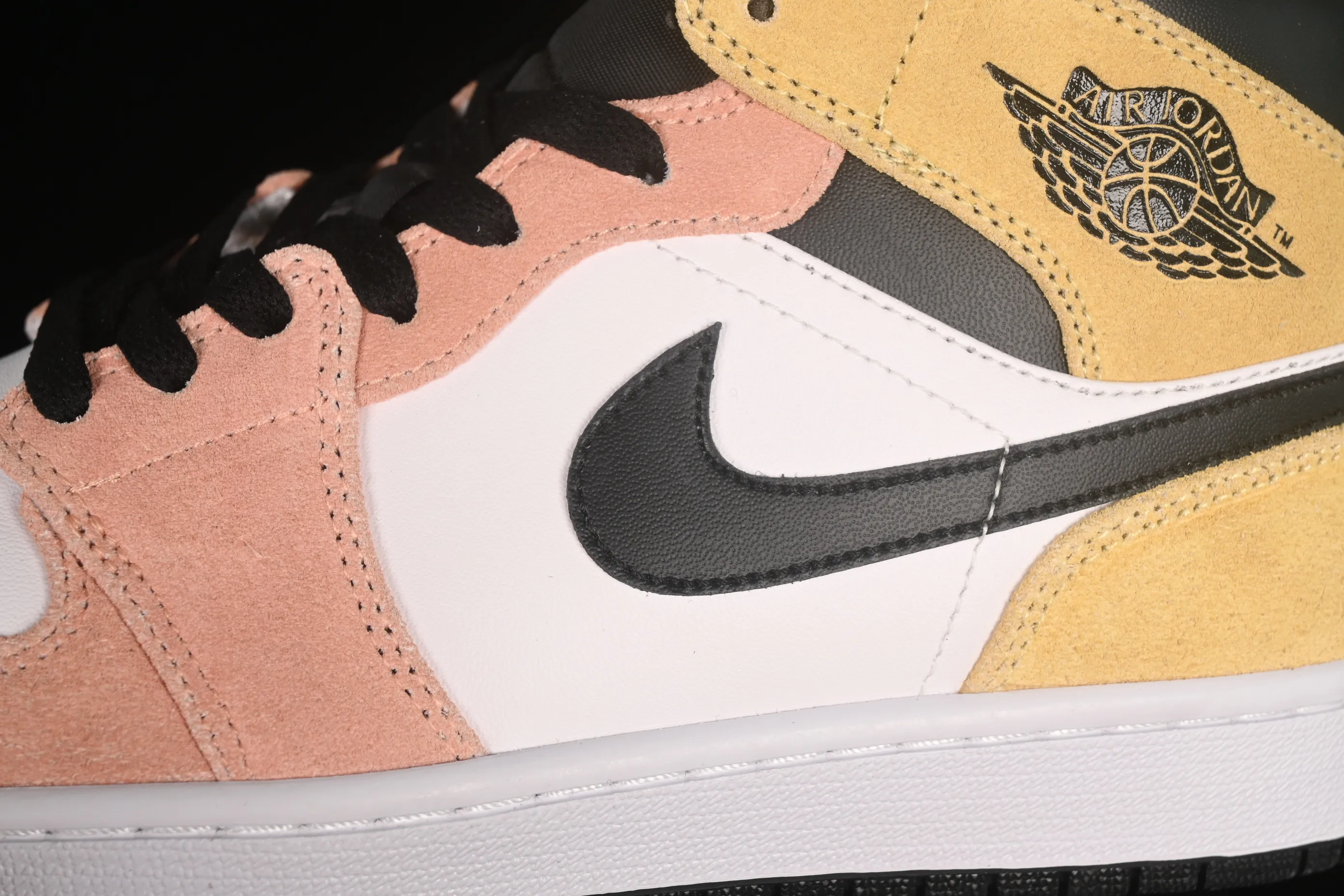 All categories Air Jordan Jordan series basketball shoes Air Jordan 1 Mid Air Jordan 1 Mid AJ1 Joe 1 neutral powder mid-top cultural casual sneakers DX4332-800